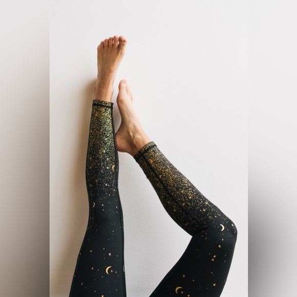 NWOT Maven Thread Moon Leggings 🌙 - Picture 4 of 6